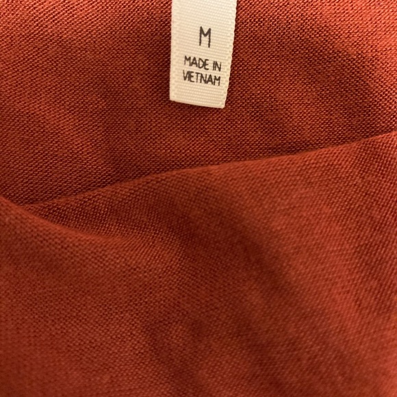 Off the shoulder top. - Picture 3 of 3